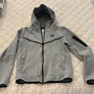 Nike Tech Heather Gray Tech Fleece Hoodie